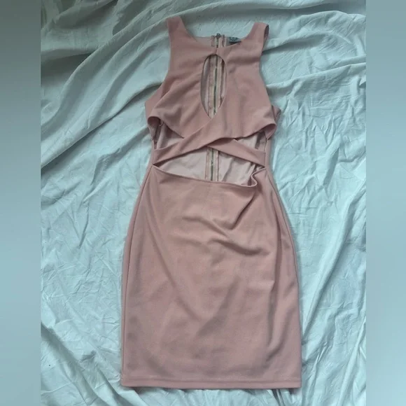 Blush pink cutout mini dress with zipper back - Picture 1 of 4